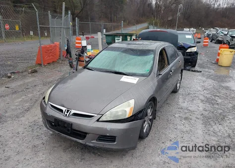 2007 Honda Accord 3.0 Ex z USA, uszkodzony, nr VIN 1HGCM66527A039718
